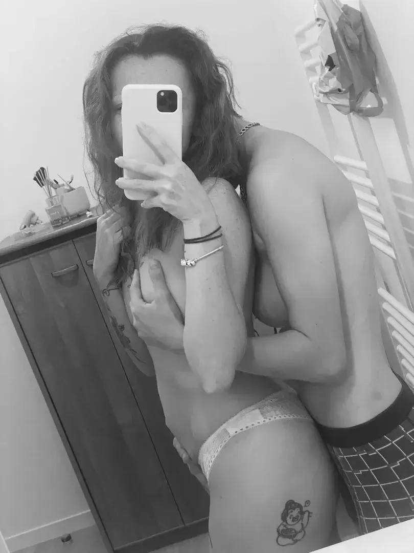 Leak & nude 3 — Smkalie