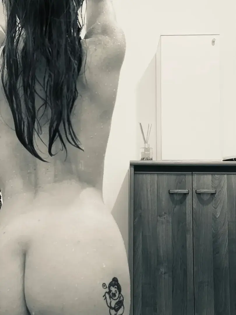 Leak & nude 9 — Smkalie