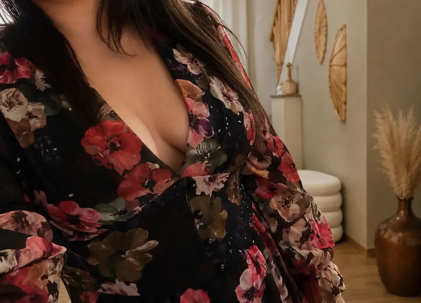 Une tenue qui mérite un regard… ou plusieurs. 😘 Dis-moi en DM si tu valides ?!