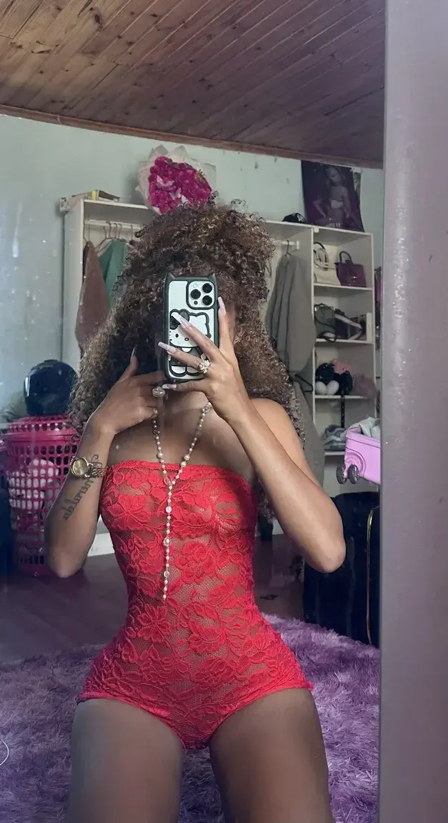 Viens en privé 🥵❤️