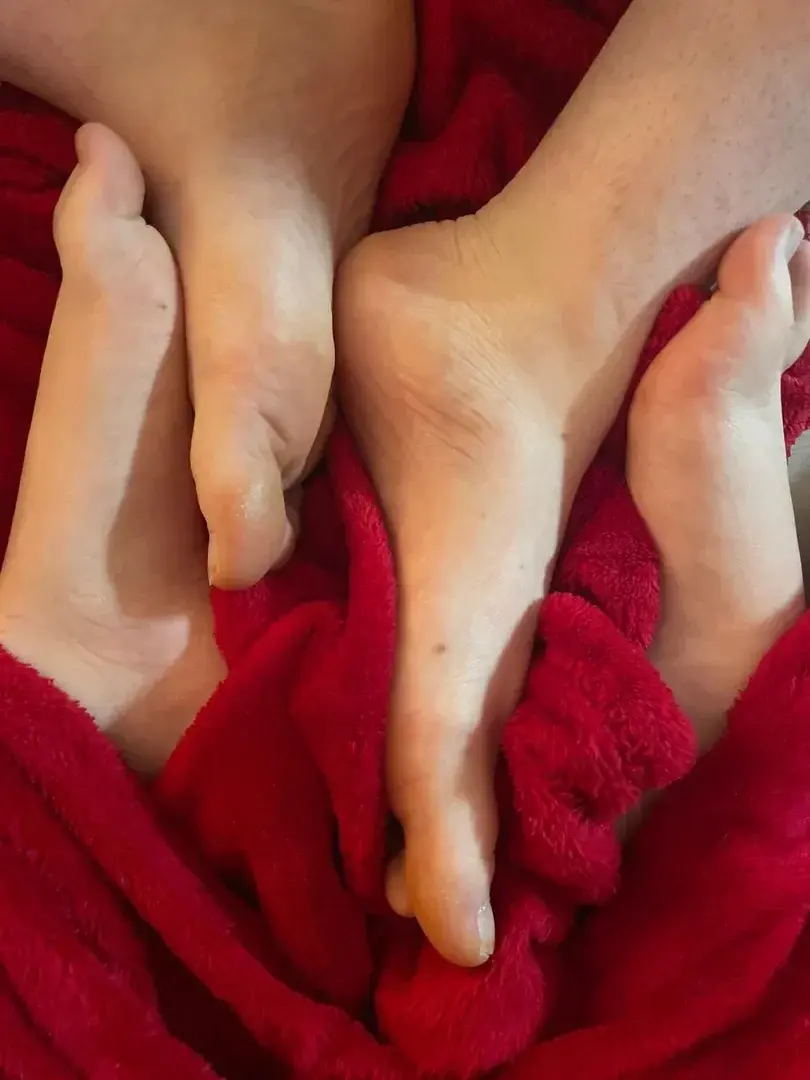 Leak & nude 1 — Miss_small_feet_77