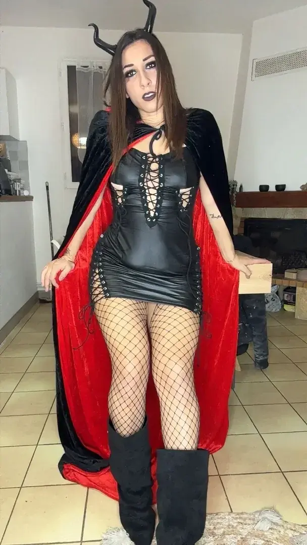Leak & nude 2 — lyly_laurensaa