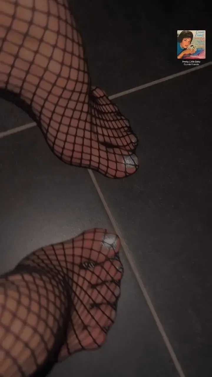 Leak & nude 4 — Lilydeschamps