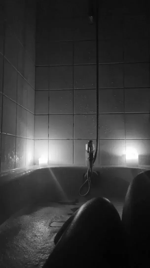 Leak & nude 4 — Eleyismonroe