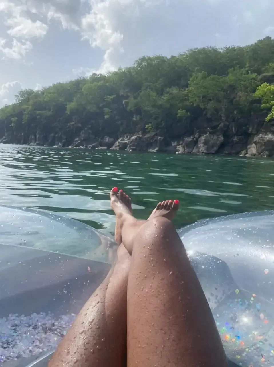Photo de couverture de Smooth_caribbean_feet