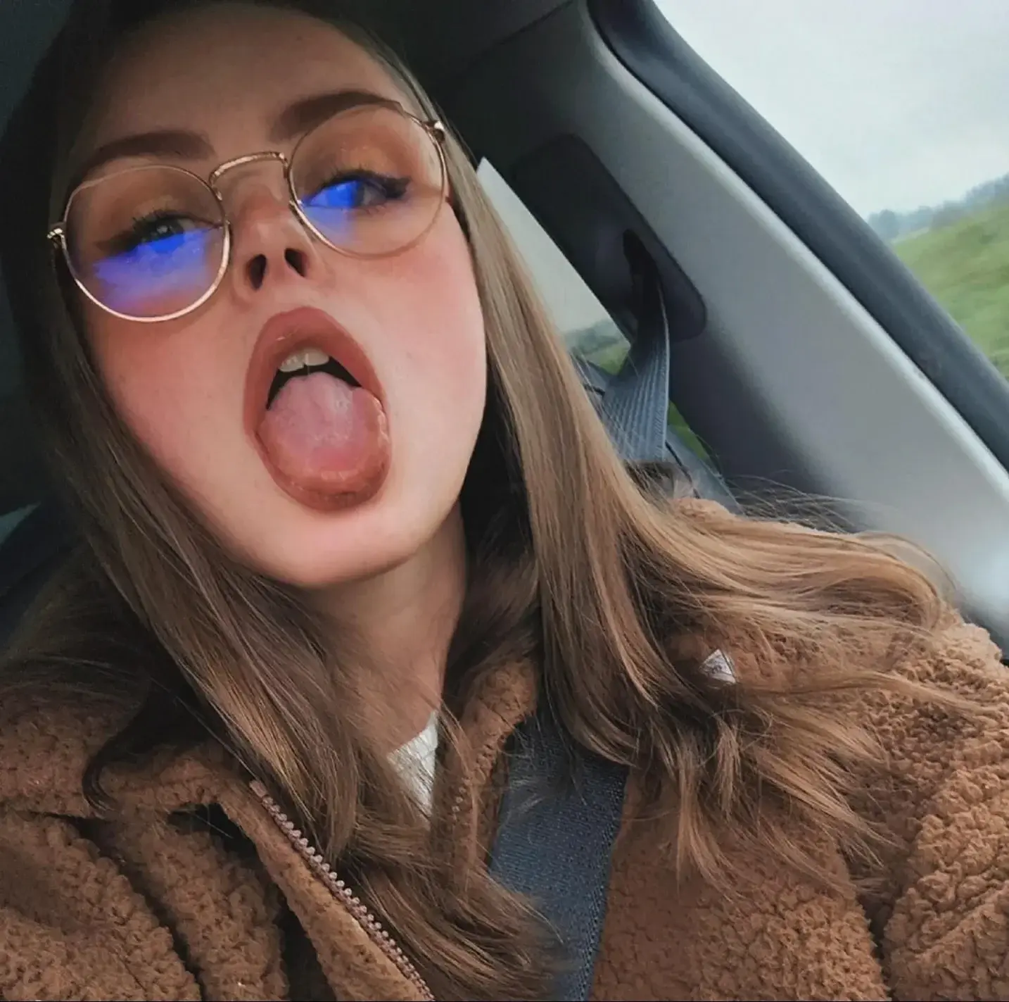 Leak & nude 2 — Emmy_bourgeois