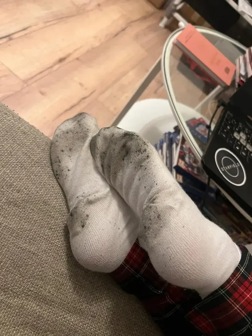 Leak & nude 4 — Feet_laur