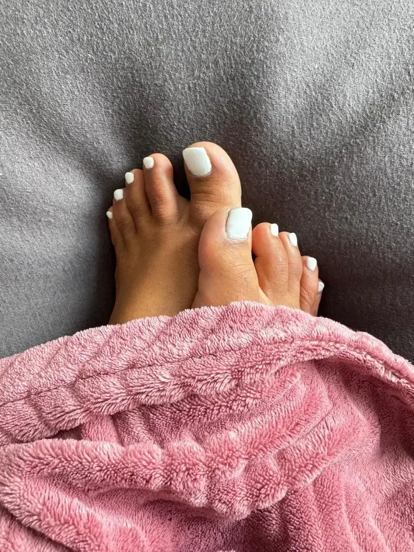 Leak & nude 2 — Sassa_feet