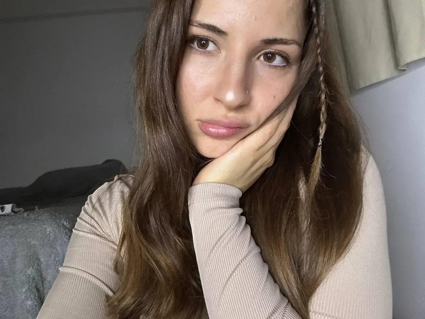 viens discutee je me sens seule ajrd :/