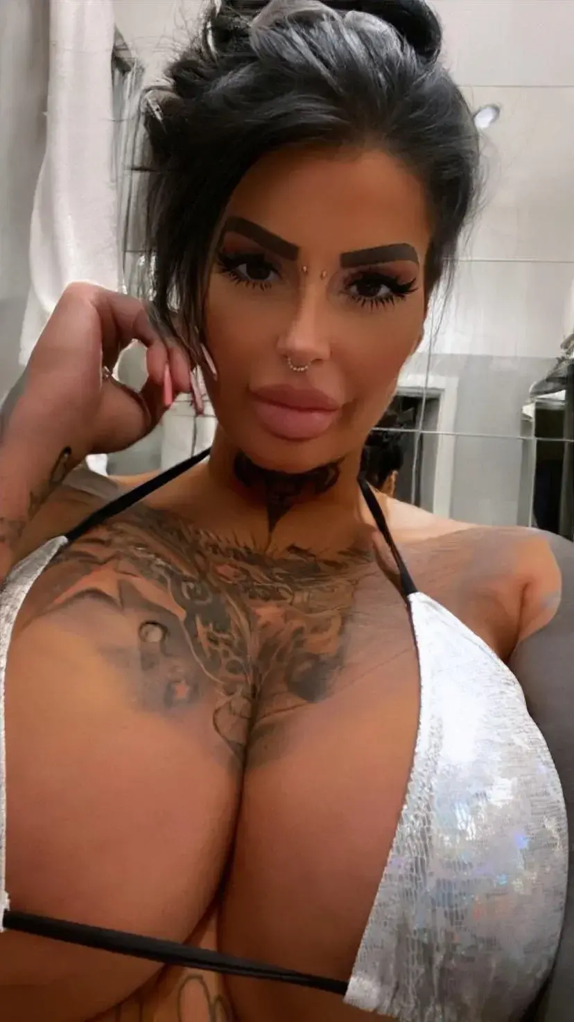Leak & nude 3 — Franziska_brown