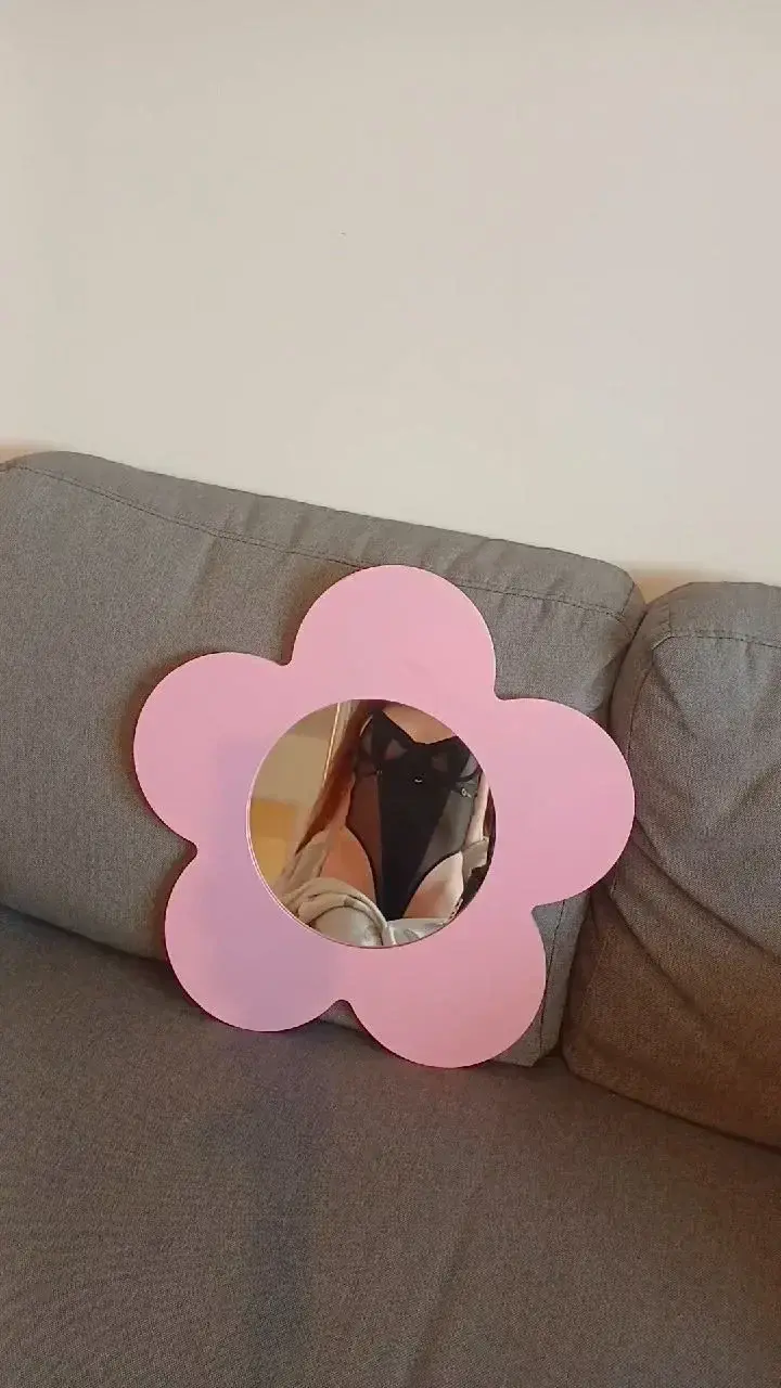 Leak & nude 7 — Charliementvotre