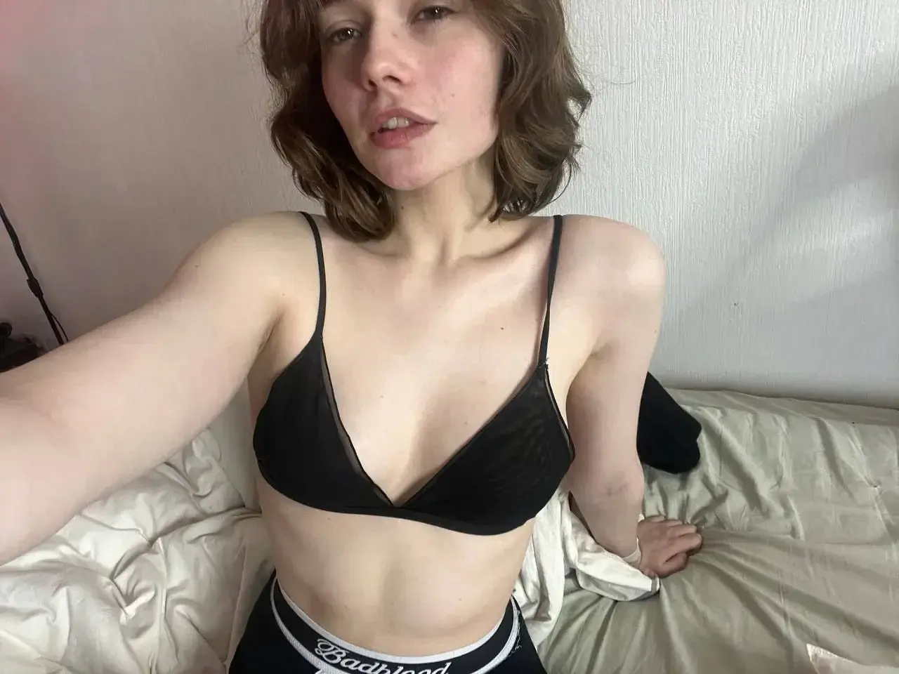 Média public — Petitevanilla : « Mon abo est gratuit 🔞 » (Uncove)