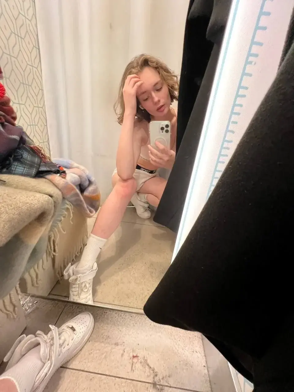 Attends ! arrête toi 🚨 Mon abonnement est gratuit hihi