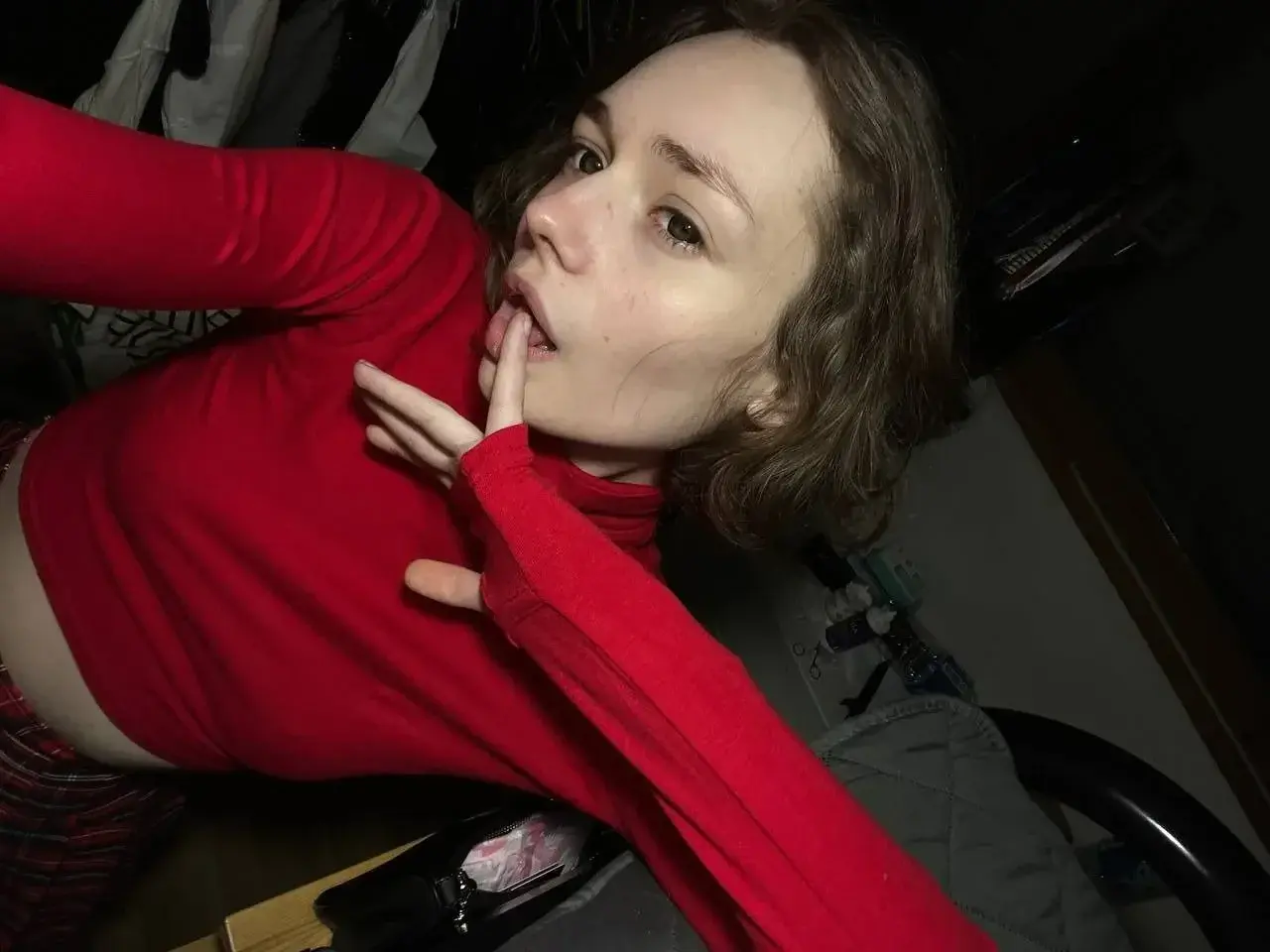 Leak & nude 17 — petitevanilla