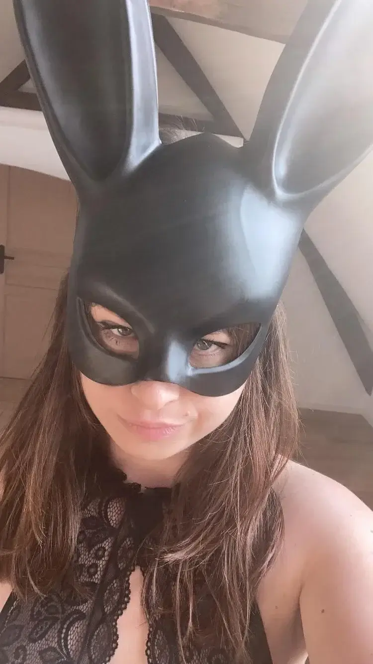 Si t’es pas encore abonné qu’est-ce que tu attends ? 🫦Je reprends fort ❤️‍🔥