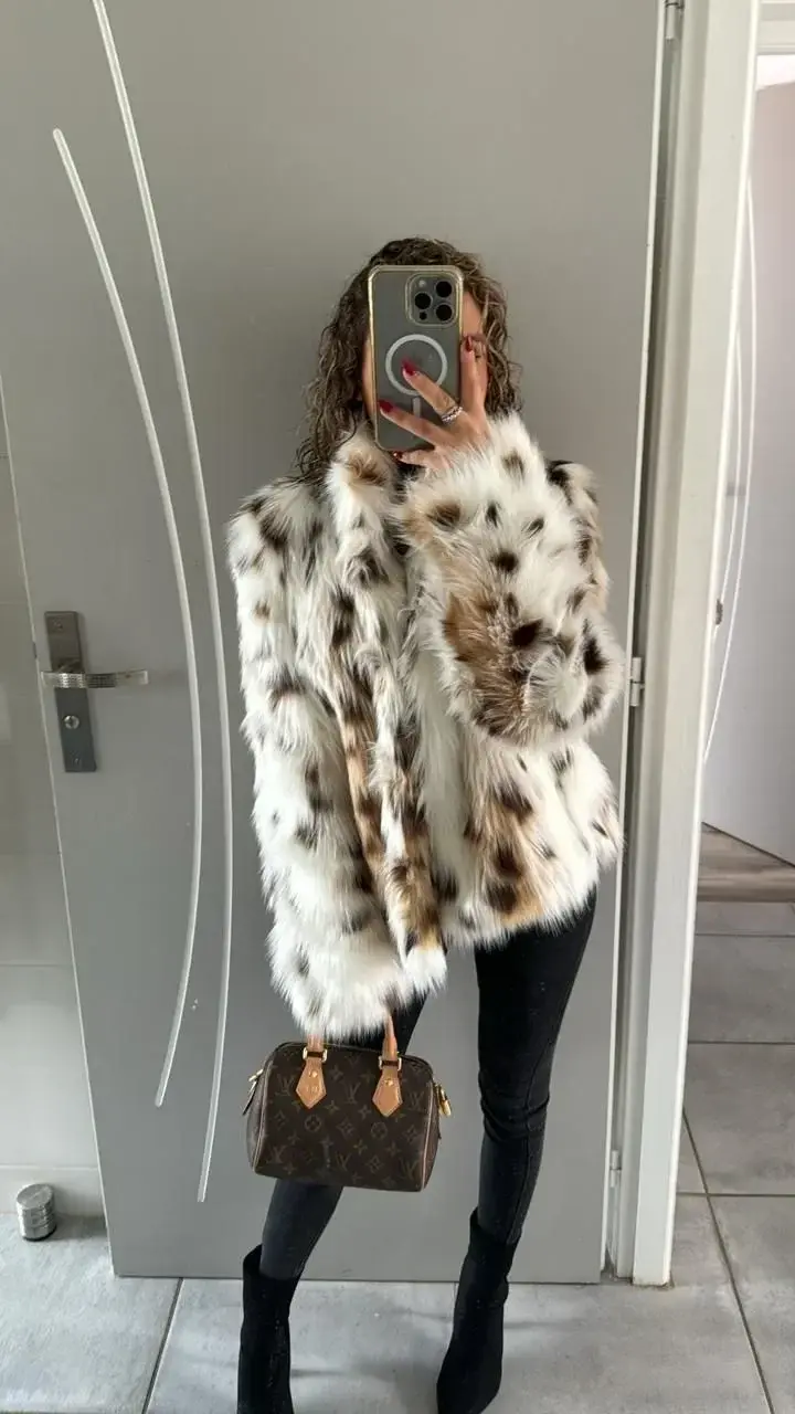 Si tu like j'ai activé un truc qui t'envoie ma photo du jour en privé 🤭