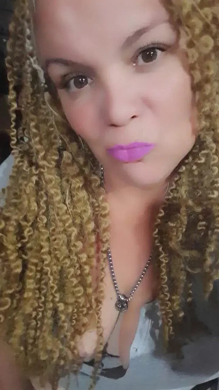 bella tarde rara comprtir con vos