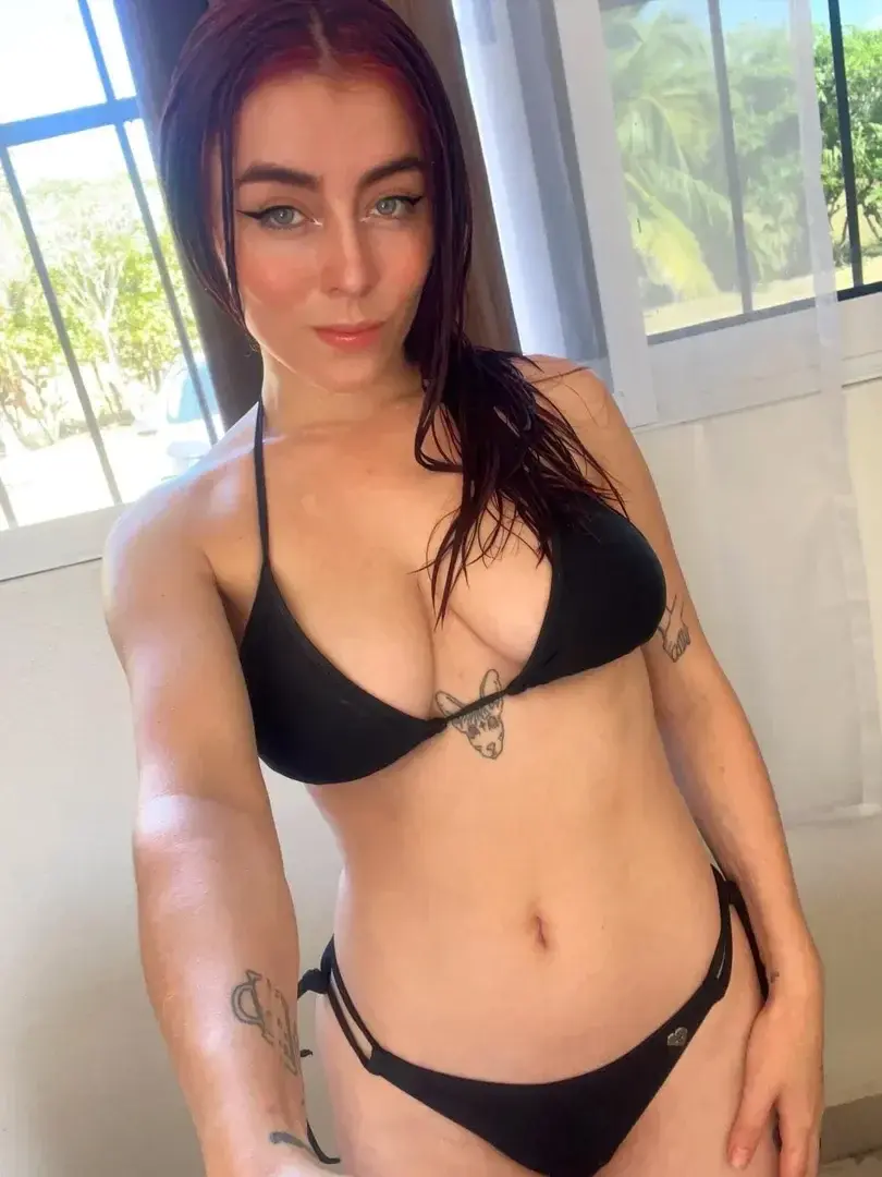 Leak & nude 1 — Ariahearts