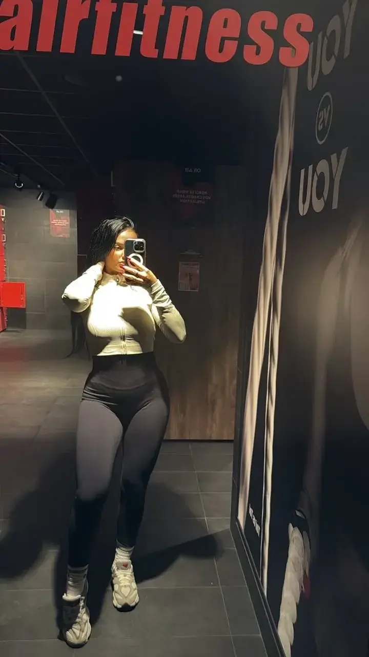 Leak & nude 19 — Juliebacha