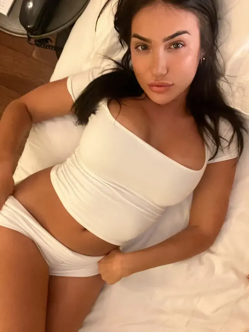 Leak & nude 4 — Tapetitelune