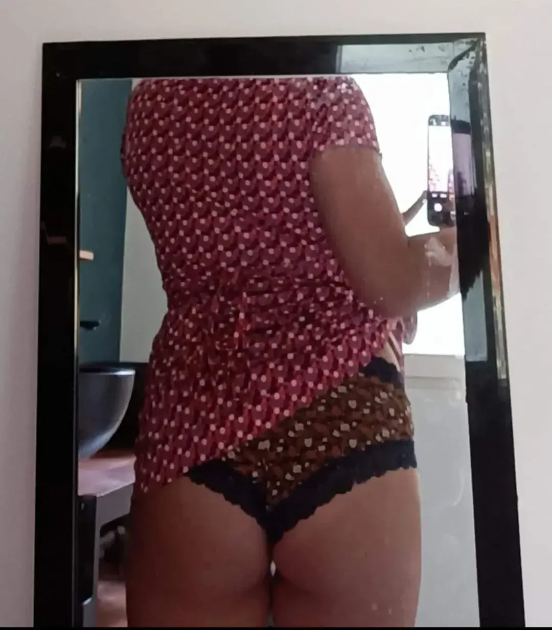 Leak & nude 2 — marguerite_co