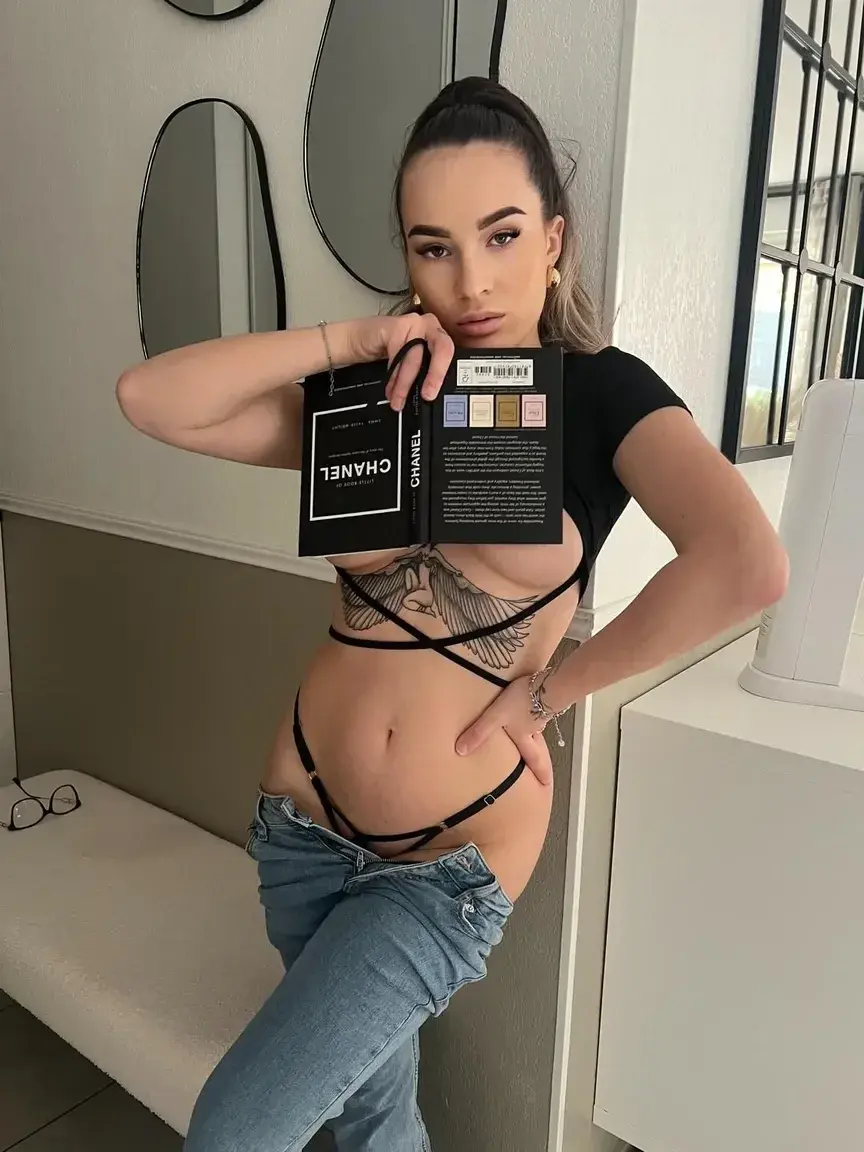 Leak & nude 2 — Lunalovinka