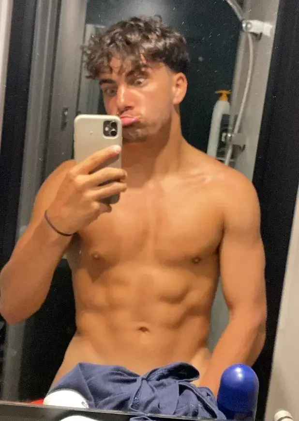 Je suis trop chaud ce soir 🍆🔥🥵
