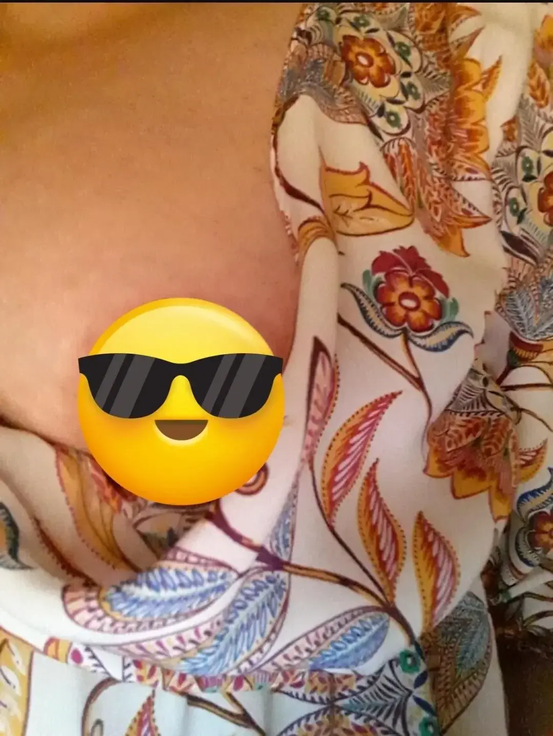 Leak & nude MYM — Libellule58 : « Coucou les p'tits coquins venez découvrir plus et sans filtre 🔞🔞🔞 » (MYM)