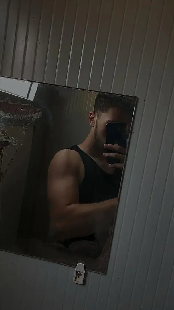 Leak & nude 1 — Dexter_70