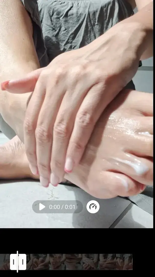 Leak & nude 1 — sweeeetyfeety
