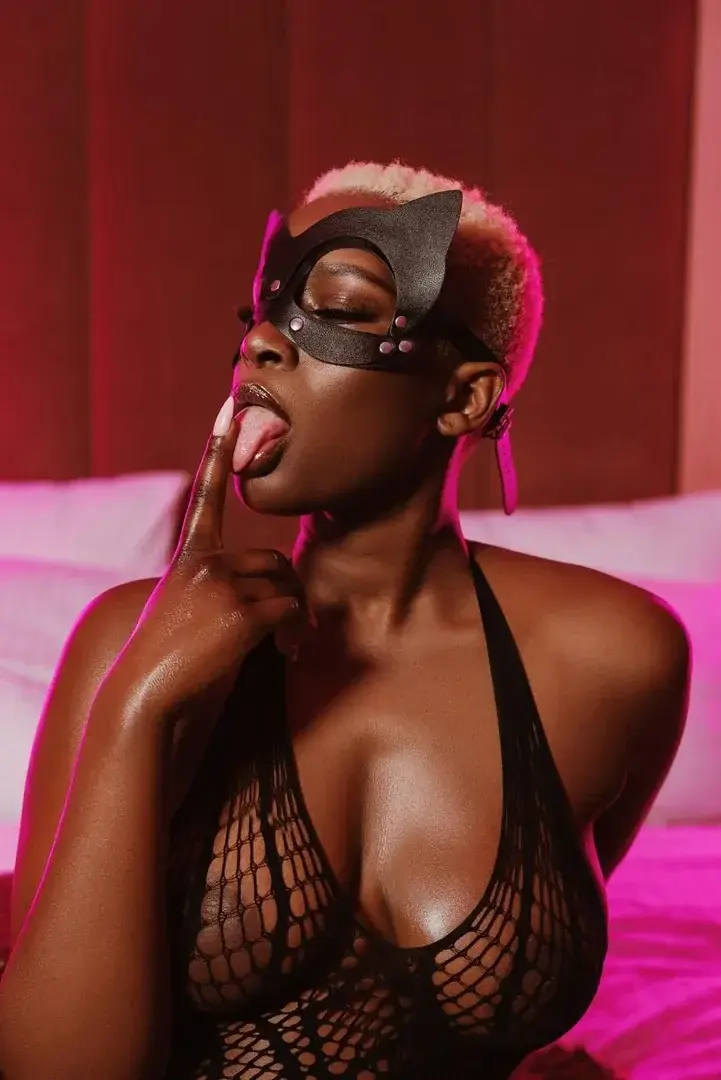 Leak & nude 1 — Shantymasked