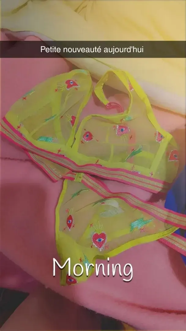 Leak & nude MYM — Milf-sexy-lingerie : « média » (MYM)