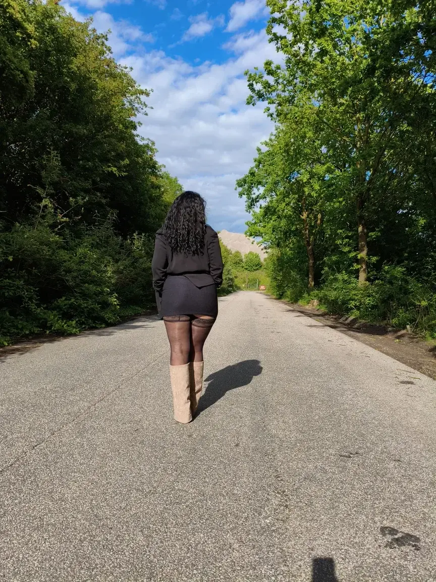 Leak & nude MYM — michana-lapine : « média » (MYM)