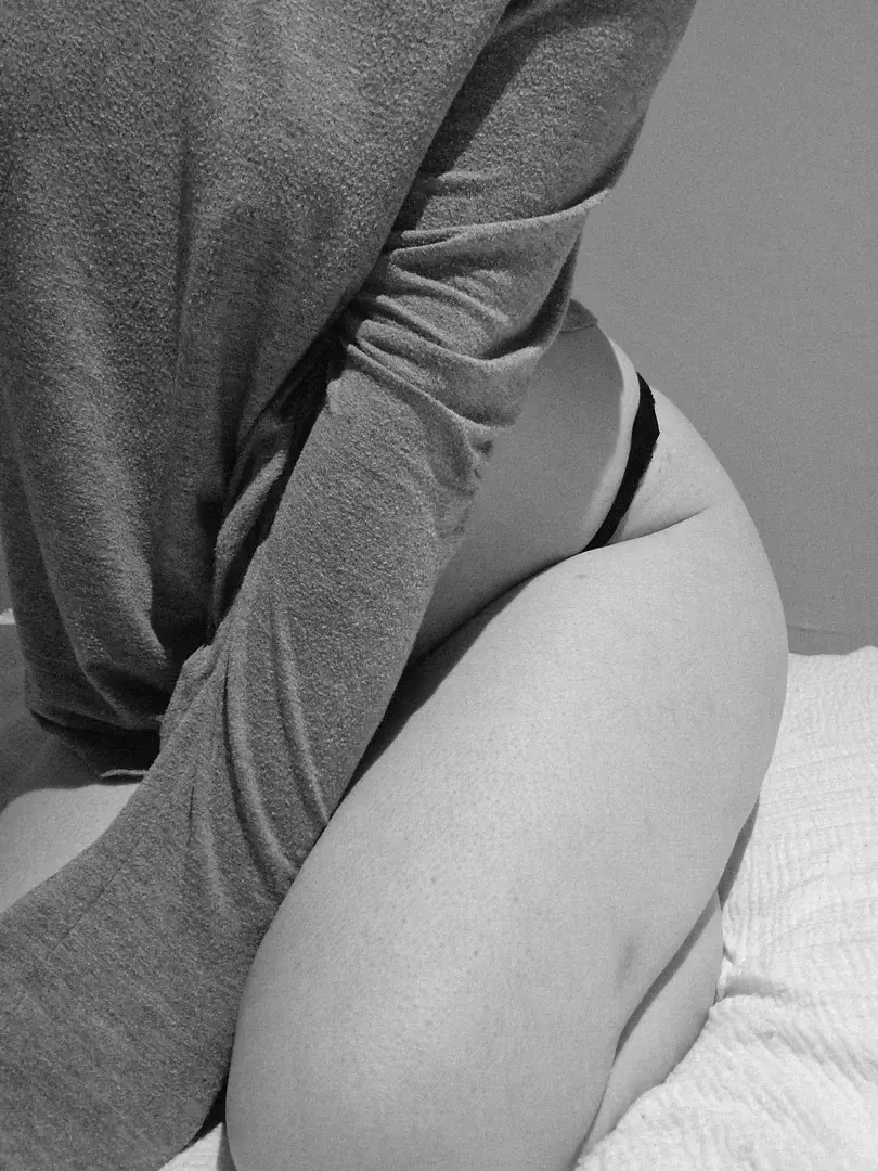 Leak & nude 3 — Laurianed