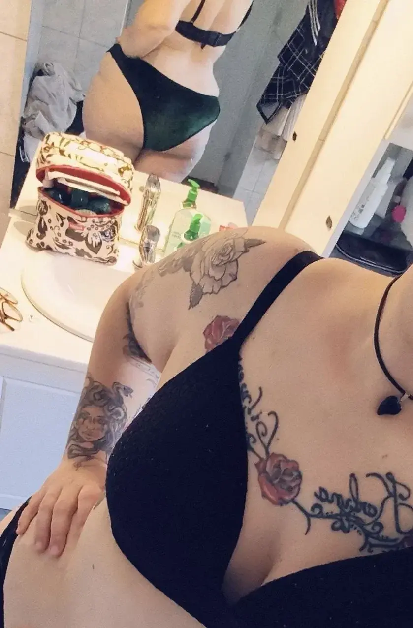 Leak & nude 13 — charlyne310