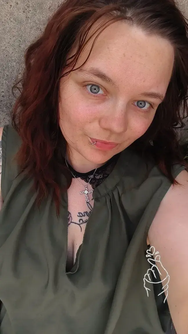 charlyne310 - Photo exclusive MYM 2 | French Modèles