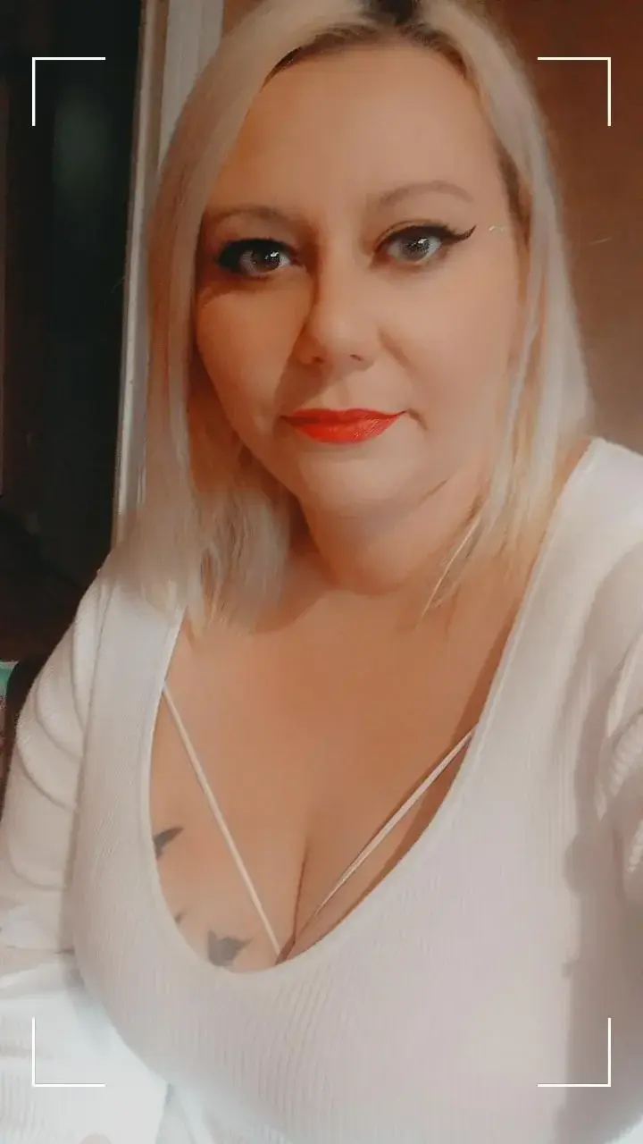 Blondepulpeuse31 - Photo exclusive MYM 3 | French Modèles