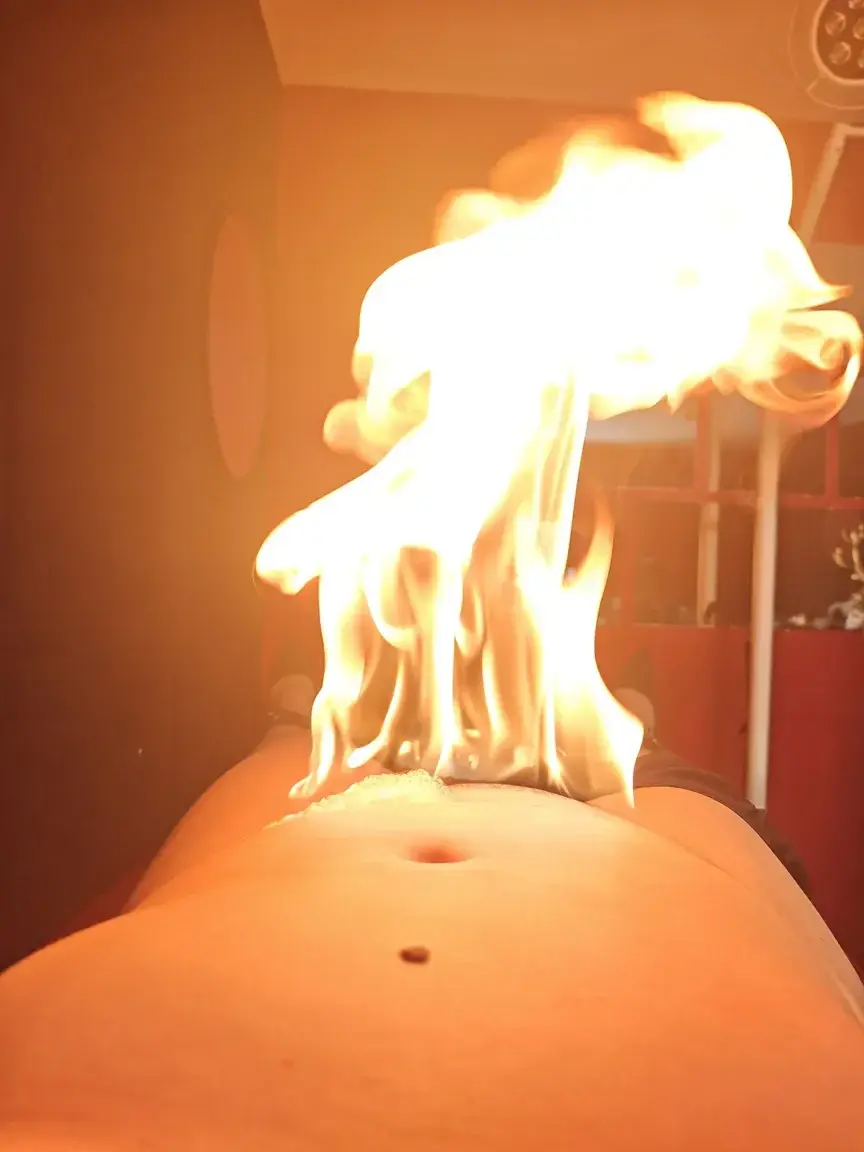 Découverte du feu pour elle ce jour 🔥☀️