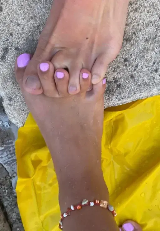Leak & nude 1 — Sistersfeet40