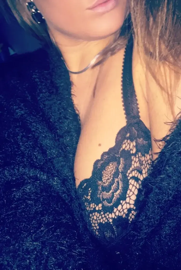 Leak & nude 1 — Glamourdoll