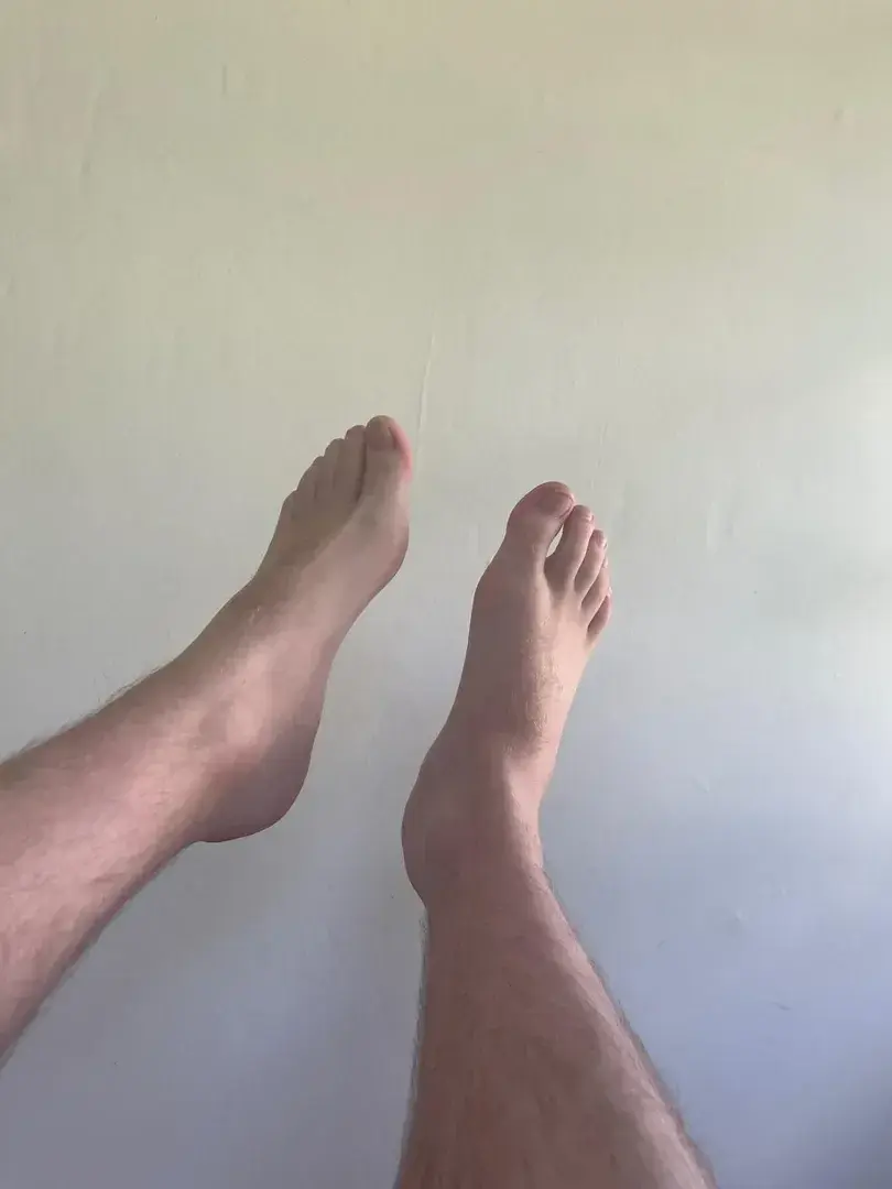 Leak & nude 1 — Footboss