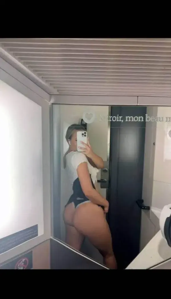 Leak & nude 3 — Manon_lp_