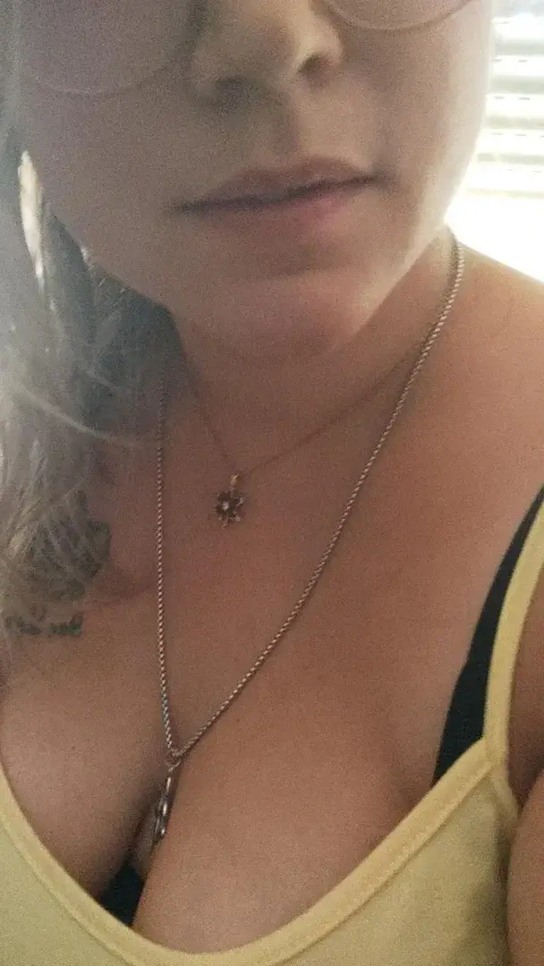 Sexycurvylove - Photo exclusive MYM 2 | French Modèles