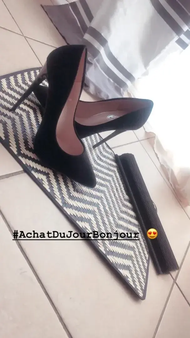 Leak & nude 1 — Demoiselle32