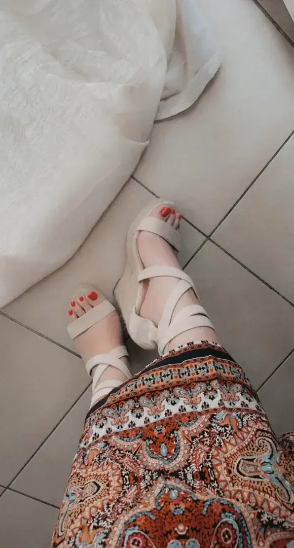Leak & nude 3 — Demoiselle32