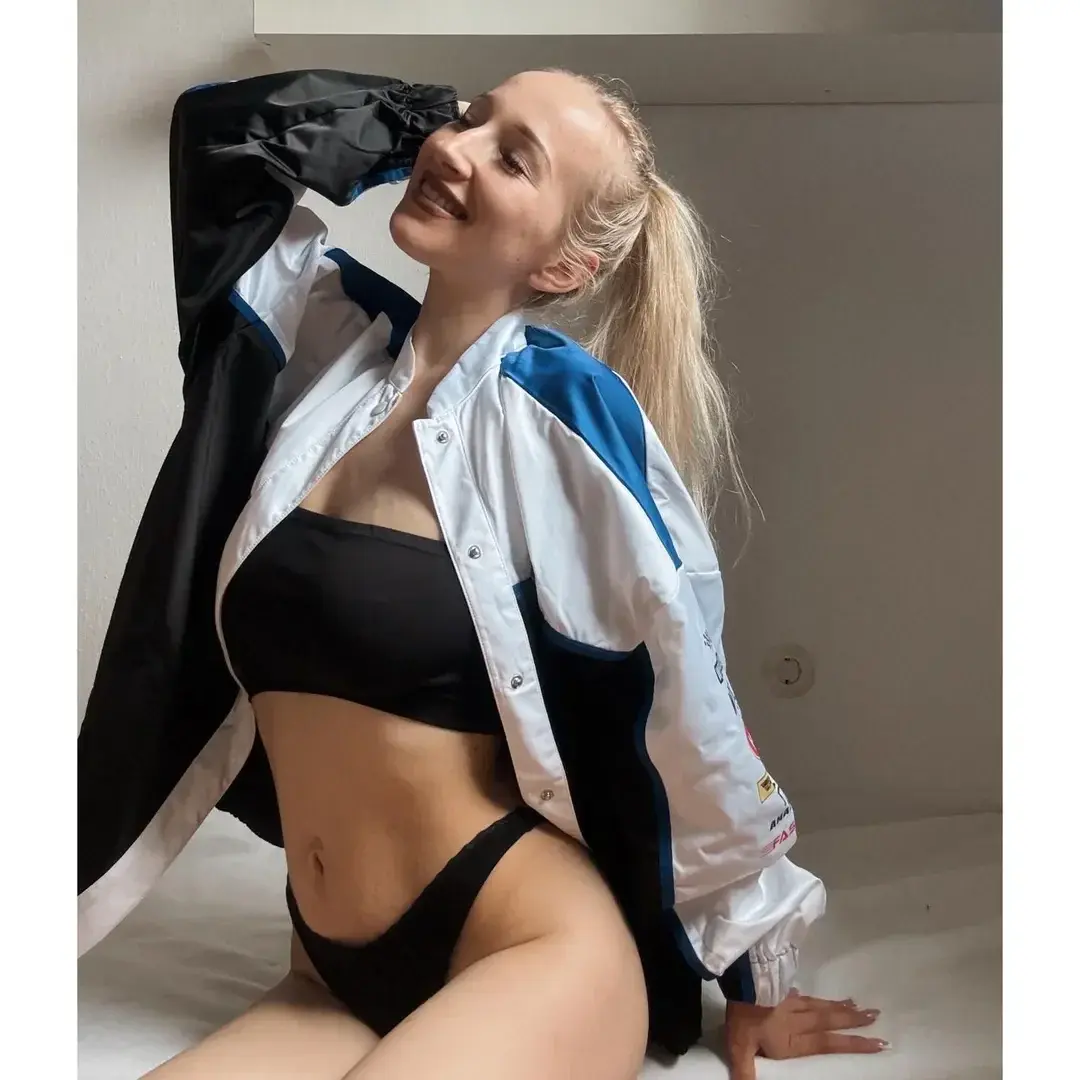 Leak & nude 5 — Allysworld