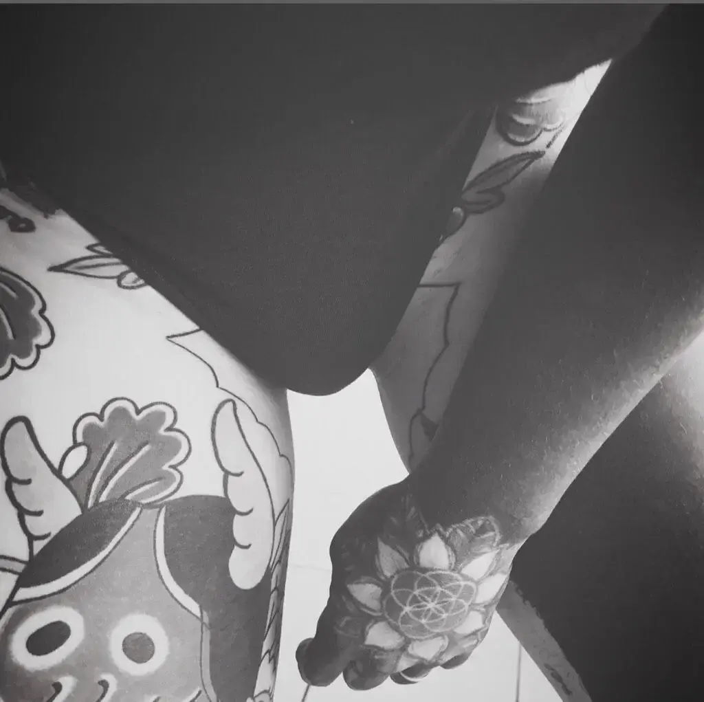 Leak & nude MYM — Loo_ltx : « #bodysuit #japanese #traditional #inkedwoman #tattooedmodel #inkedgirl » (MYM)