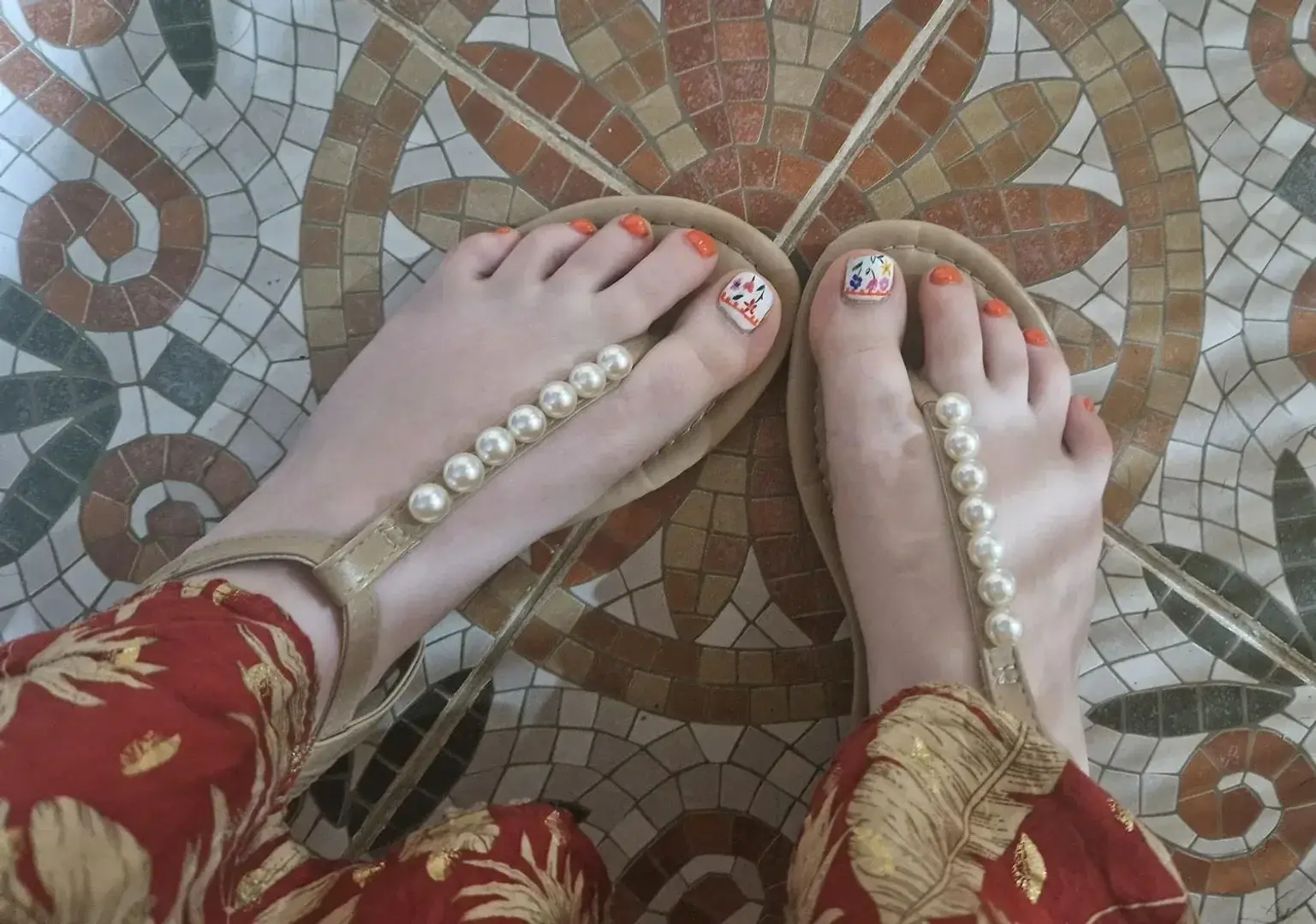Leak & nude 5 — Lunamystik
