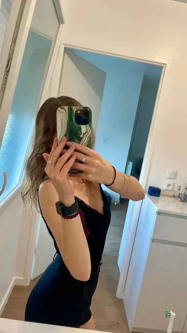 Mimi2375 - Photo exclusive MYM 1 | French Modèles