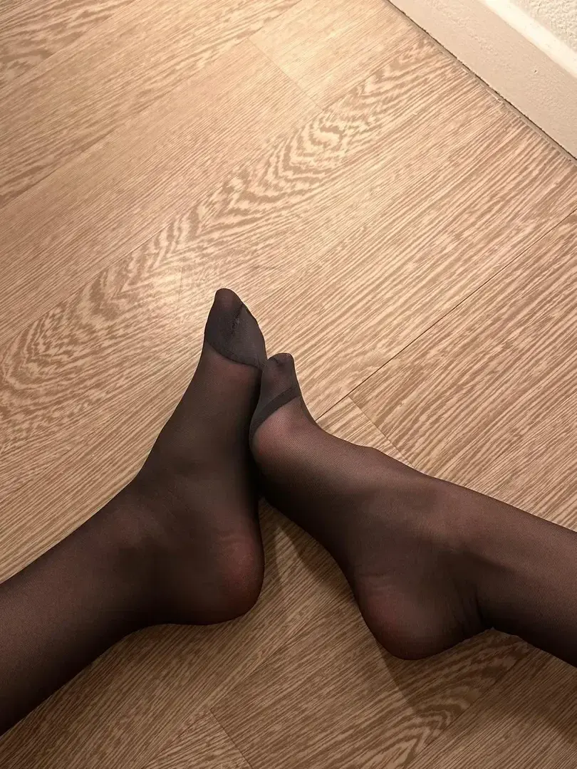 Leak & nude 5 — Lalyfeet0